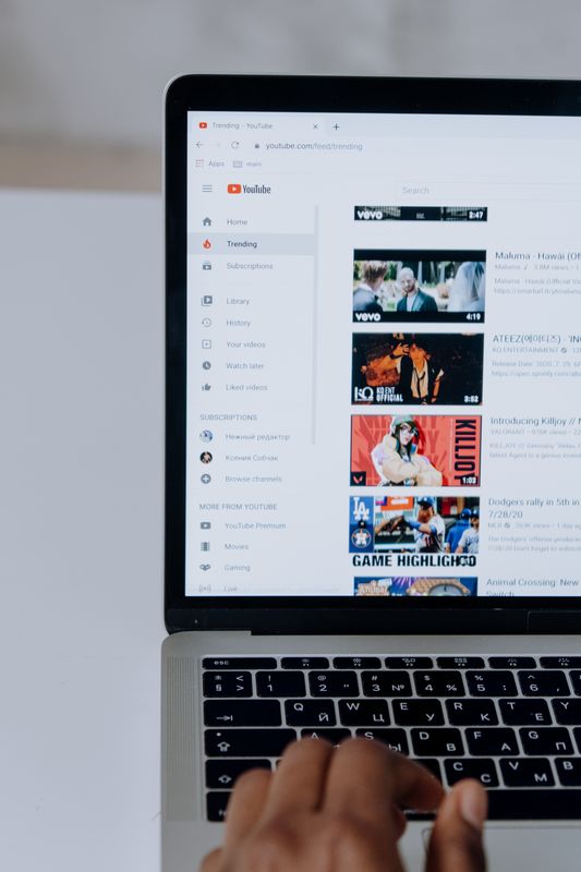 anúncios no Discover do YouTube